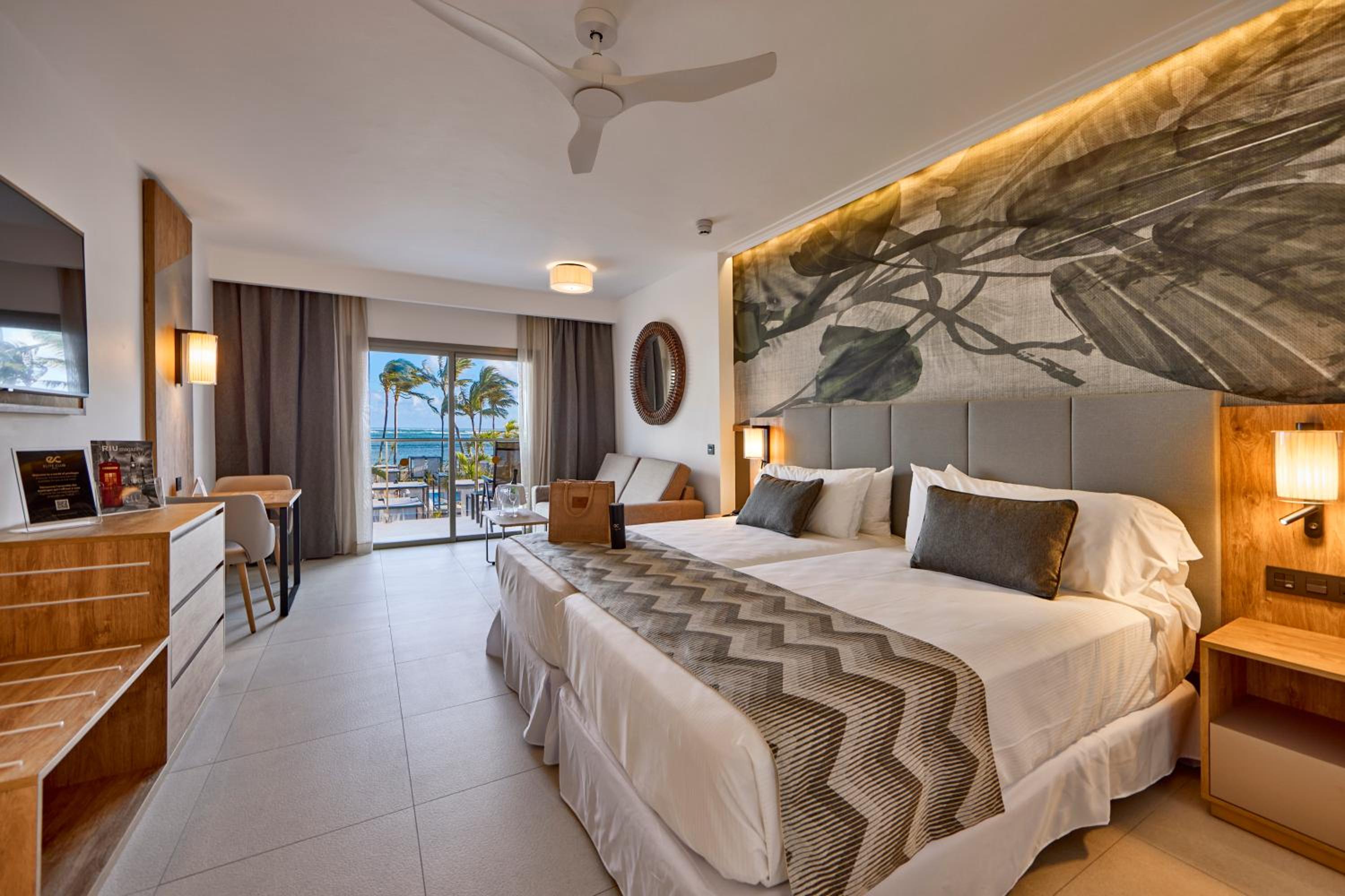 Junior Suite Elite Club