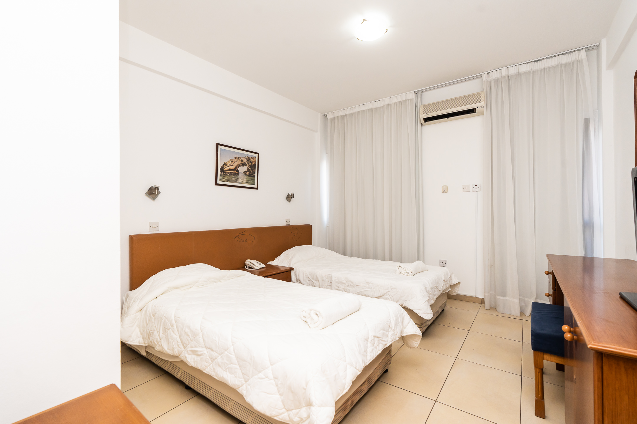 Flora Hotel Apartments 15/46