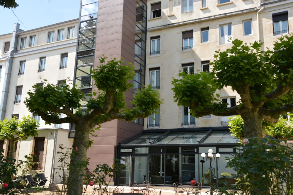 The Originals Boutique, Hotel Terminus, Bourg-en-Bresse Station 5/60