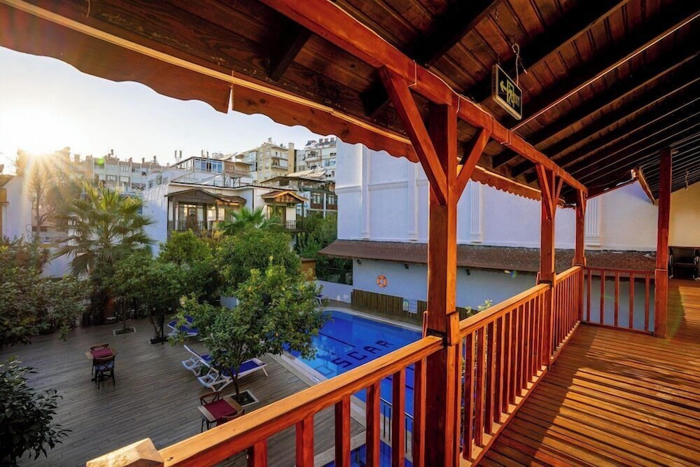 Oscar Boutique Hotel 25/50