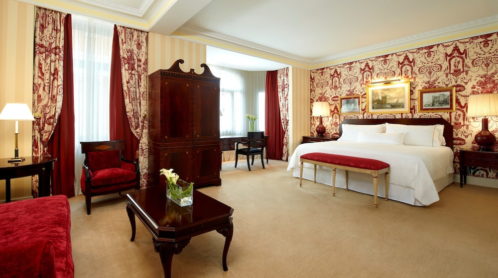The Palace, A Luxury Collection Hotel 20/42