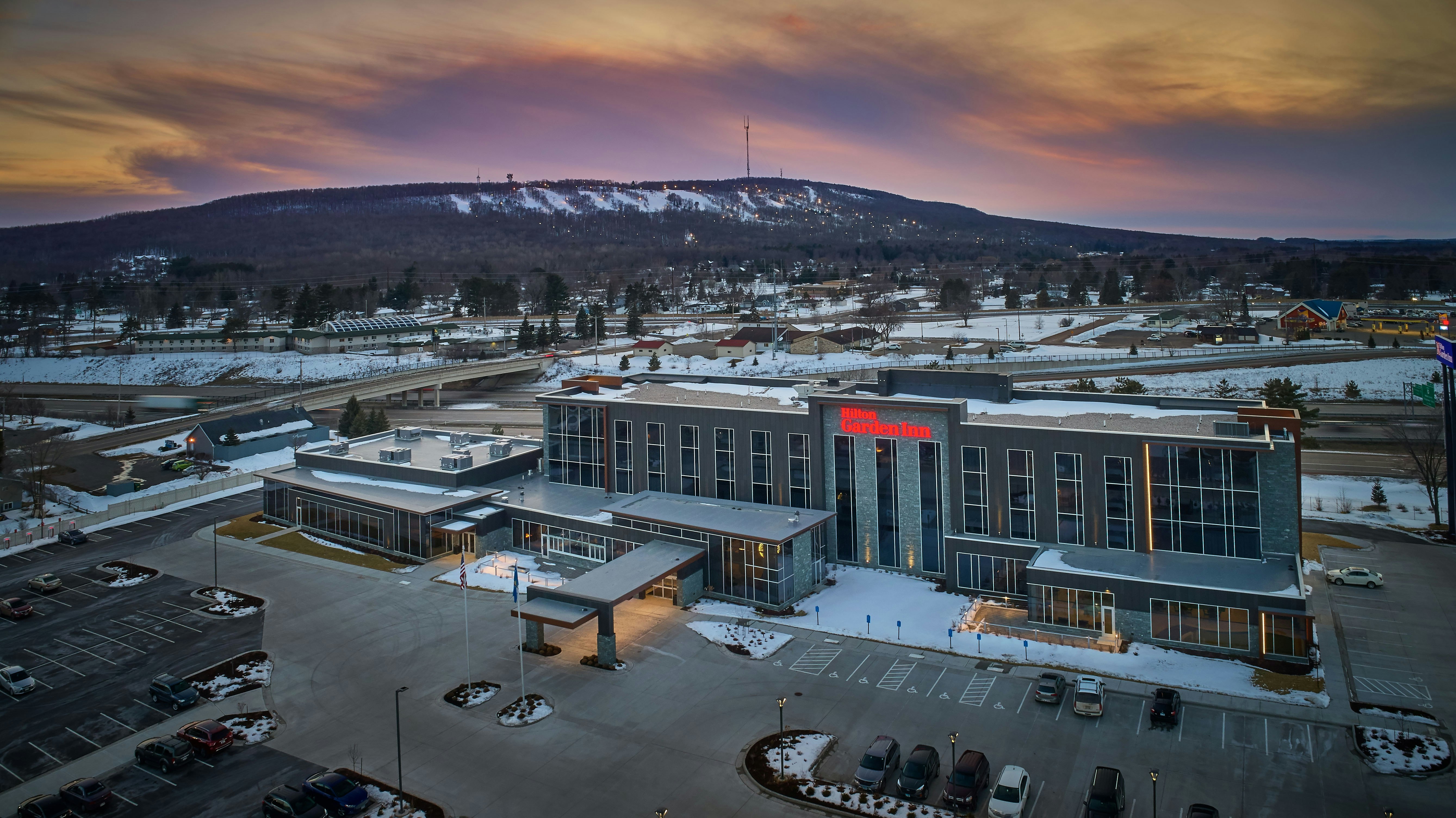Hilton Garden Inn Wausau 19/20
