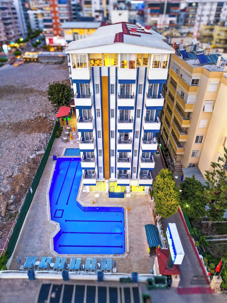Galaxy Beach Hotel 65/72