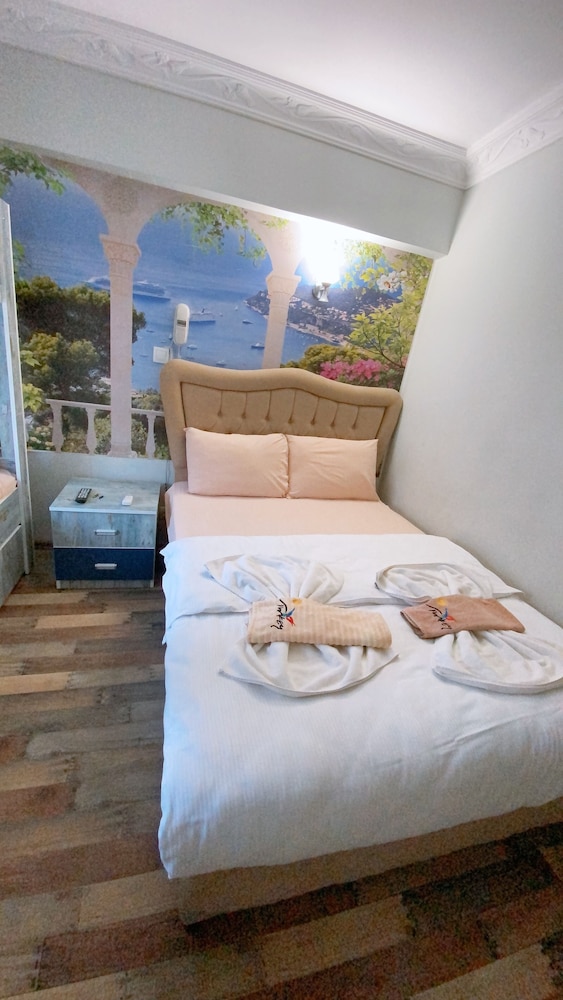 Istanbul City Center Hotel 7/28