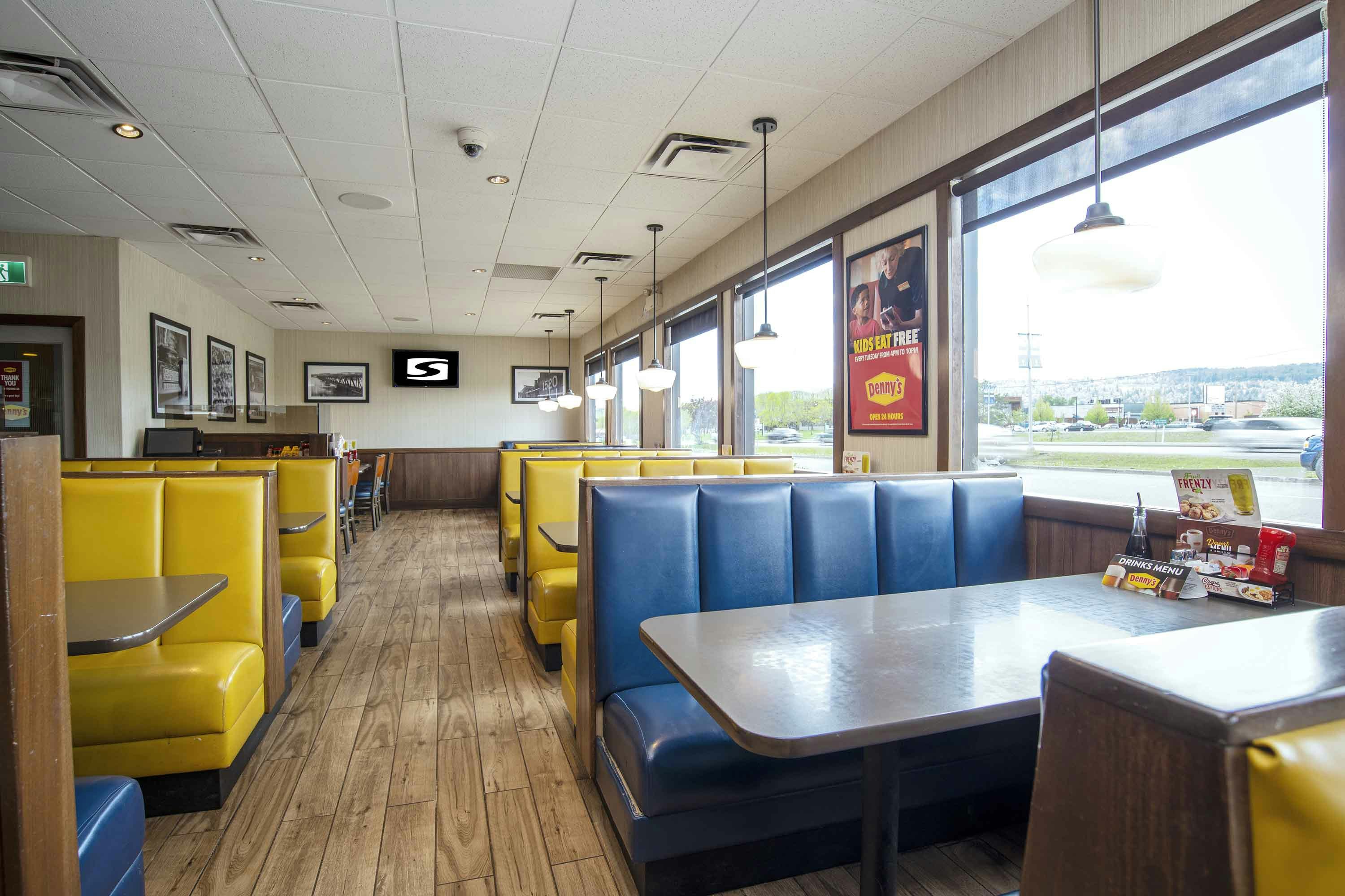 Sandman Hotel & Suites Prince George 25/47