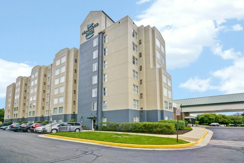 Homewood Suites By Hilton Dulles International Airport 16/18