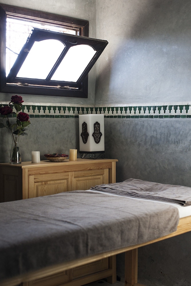 Riad Dar Sohane 11/50