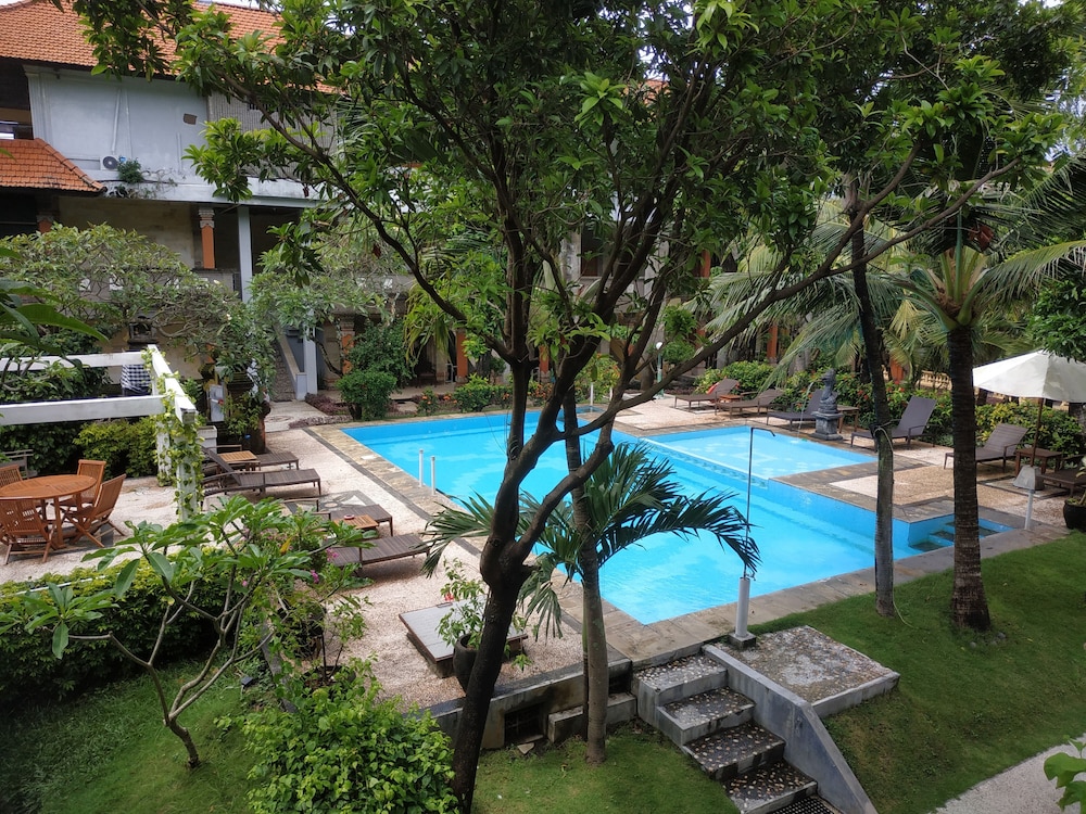 Melasti Beach Bungalows And Spa 46/49