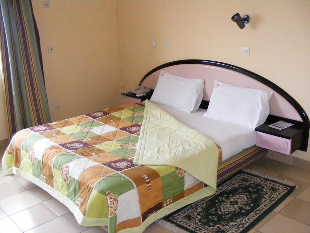 Hotel Beausejour Mirabel 14/27