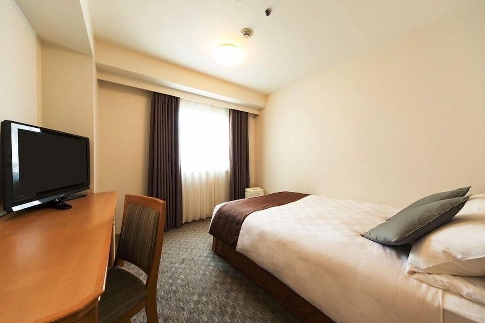 ROOM, DOUBLE BED, SMOKING