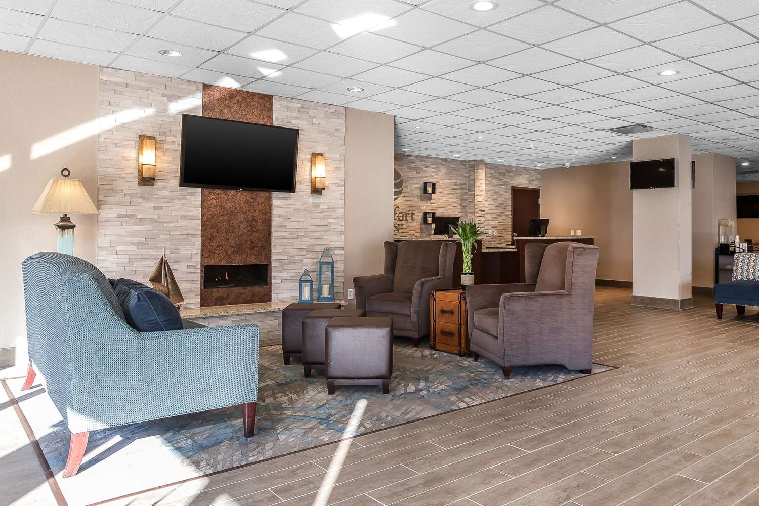 Comfort Inn Bay City-Riverfront 25/36
