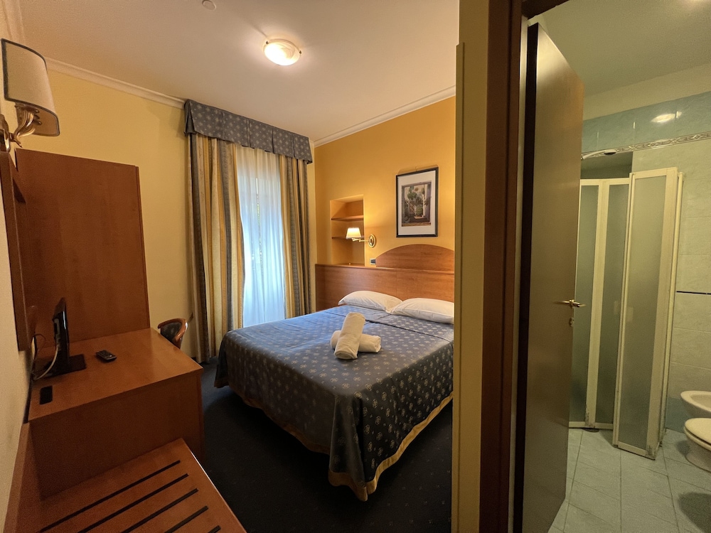 Baltic Hotel 13/24