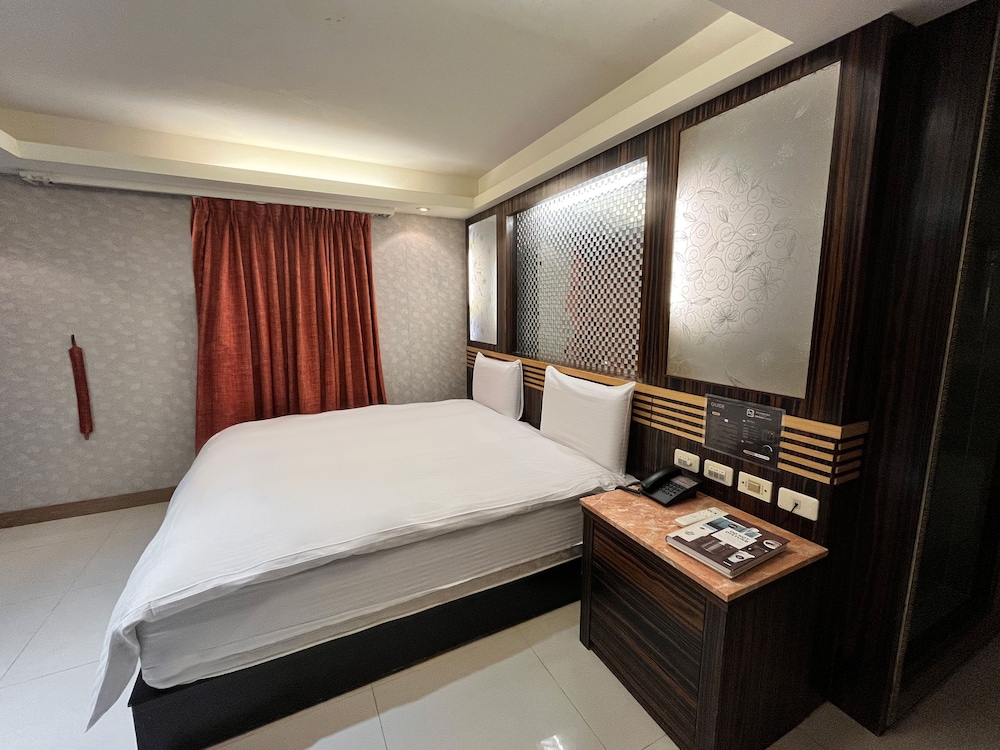 CLASSIC, DOUBLE OR TWIN BED