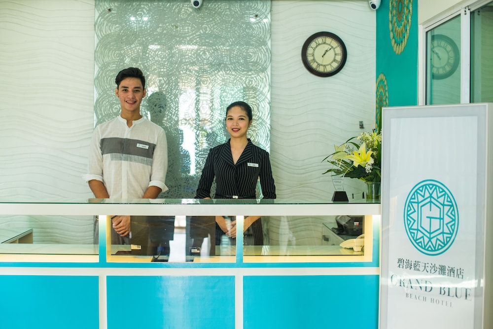 Grand Blue Beach Hotel 6/77