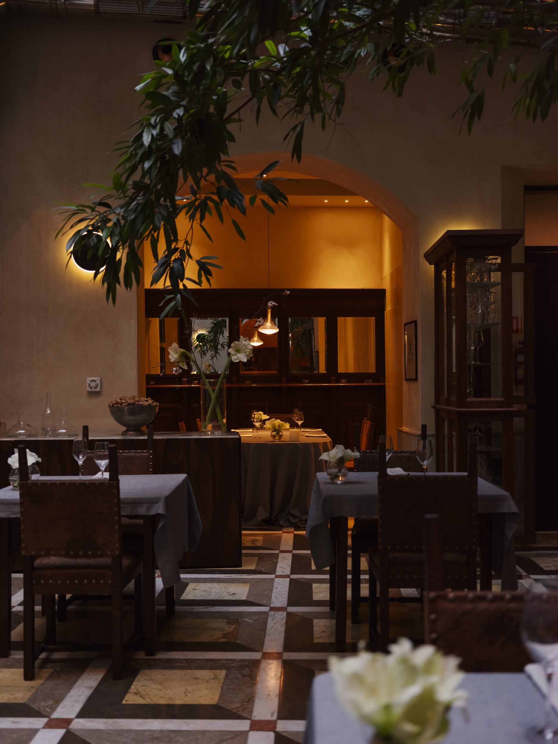 Hotel Copernicus 91/94