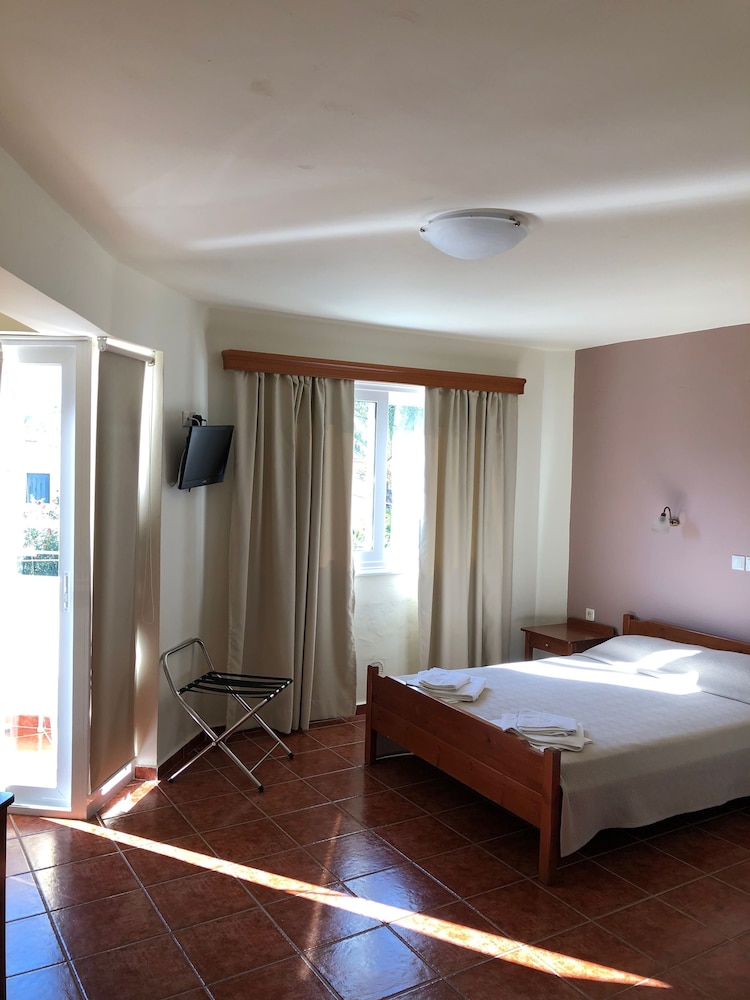 Iolkos Hotel 19/52