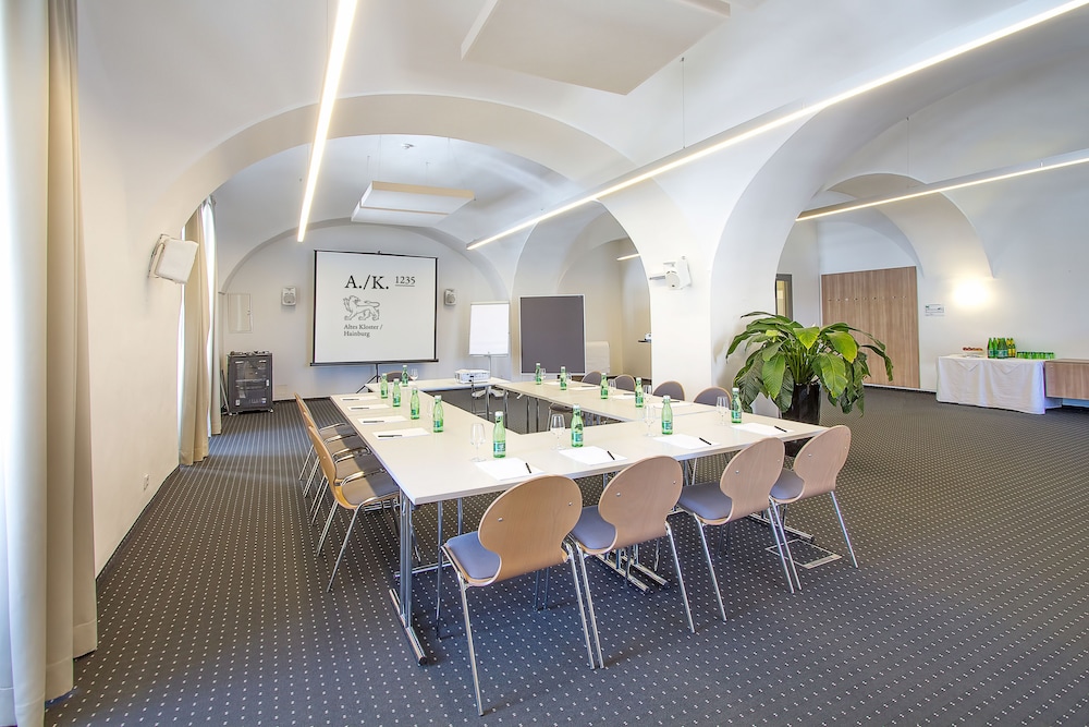 Hotel Altes Kloster 51/65