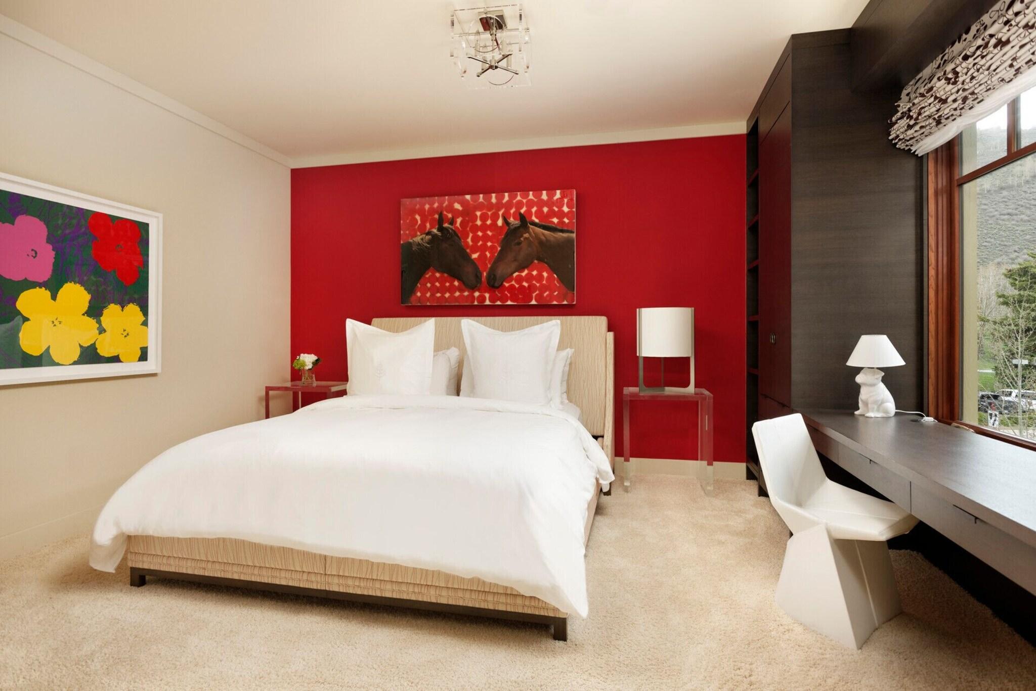3 Bedrooms, Pyramid, Suite