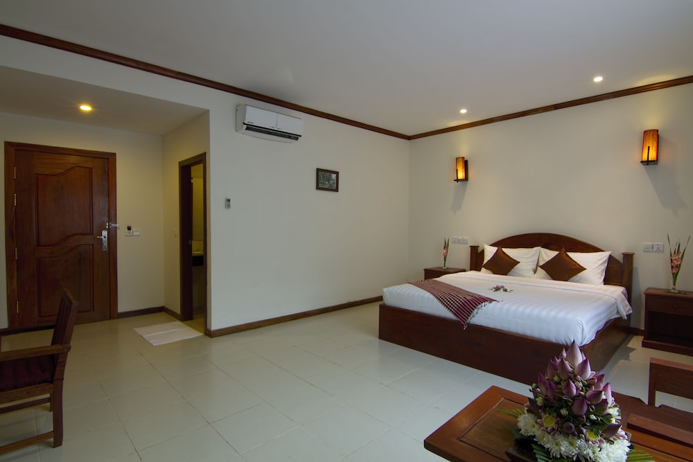 Kouprey Hotel 19/71