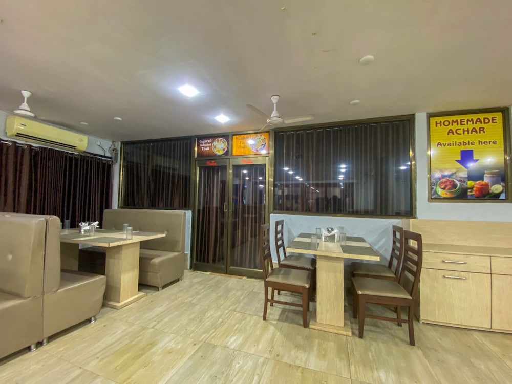 Hotel Gomti 35/40