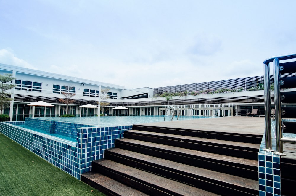 Sfera Hotel 5/59