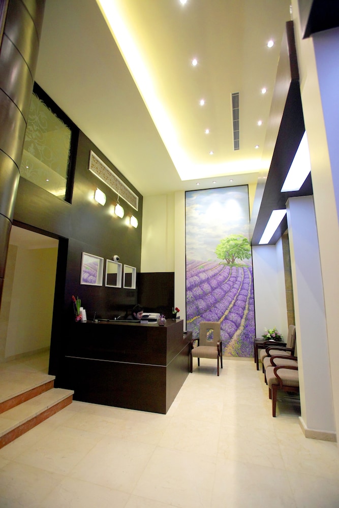 Lavender Home Hotel 6/56