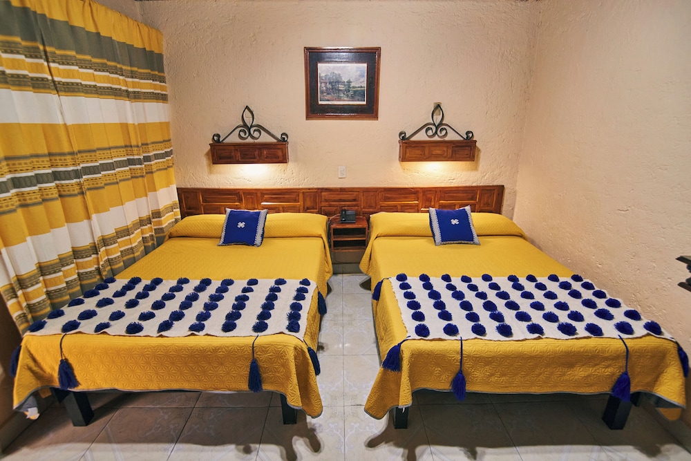 Hotel Palacio De Moctezuma 20/65