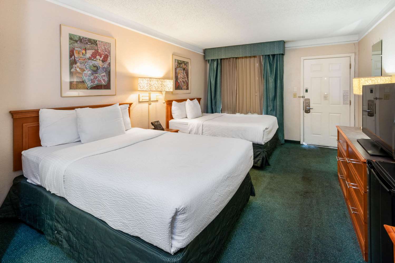 Motel6 Phoenix, AZ - Midtown 5/22