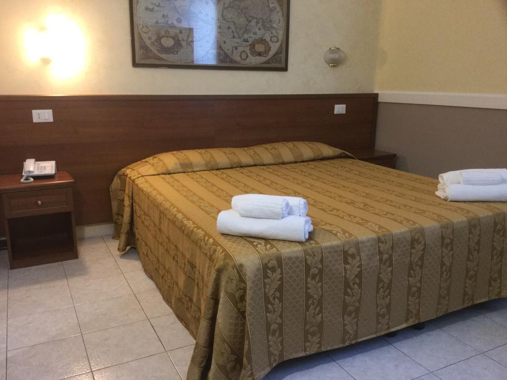 Hotel Marco Polo 12/17