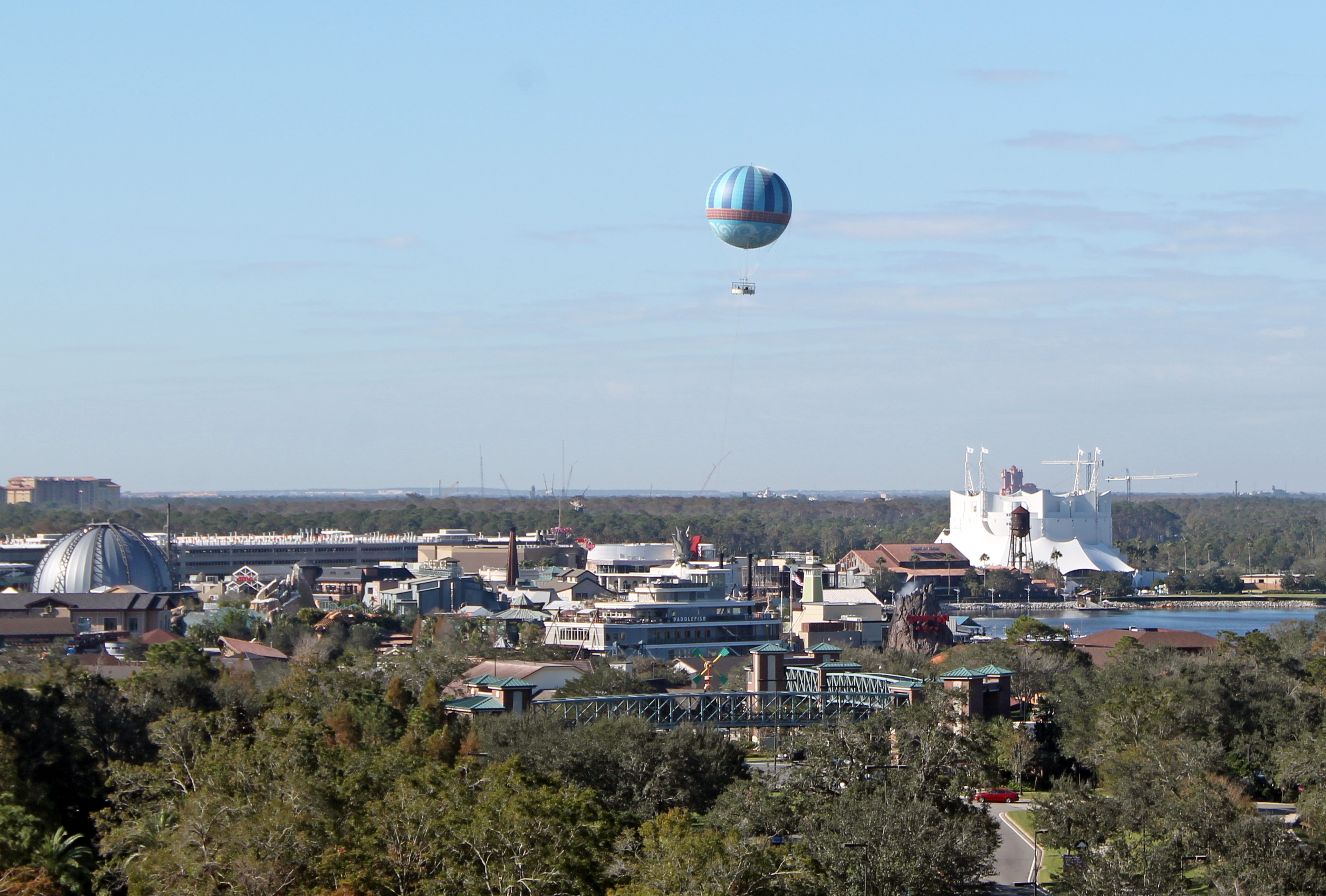 Holiday Inn Orlando Disney Springs Area 76/79