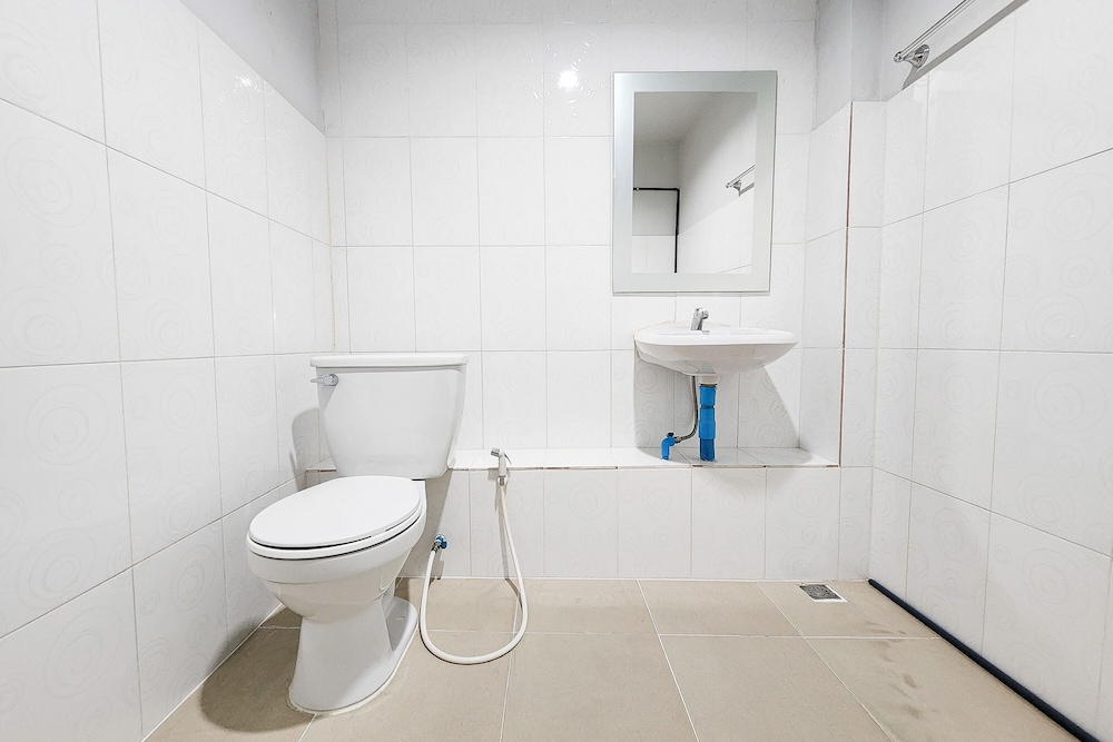 Freesia Guesthouse Suvarnabhumi 31/34