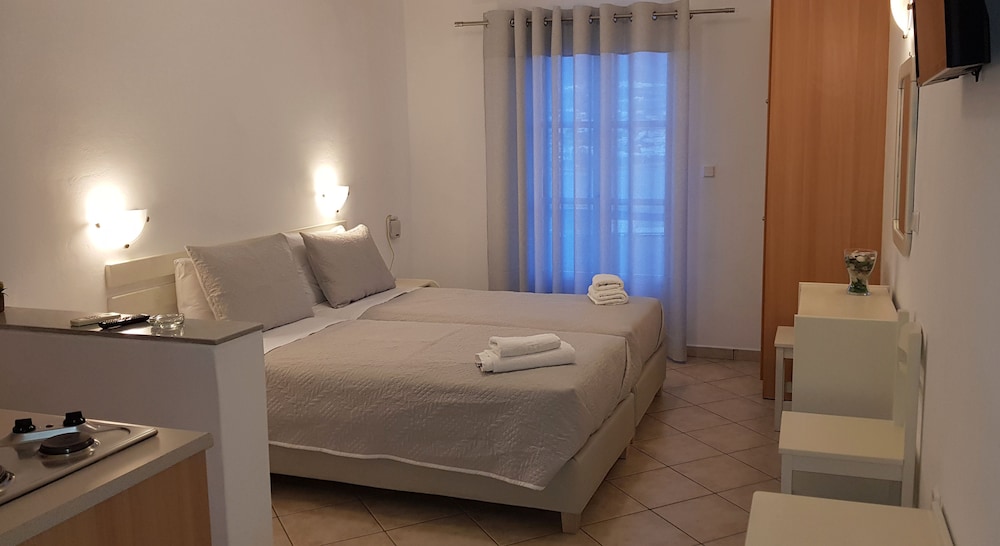 Paros Paradise Apartments 24/65
