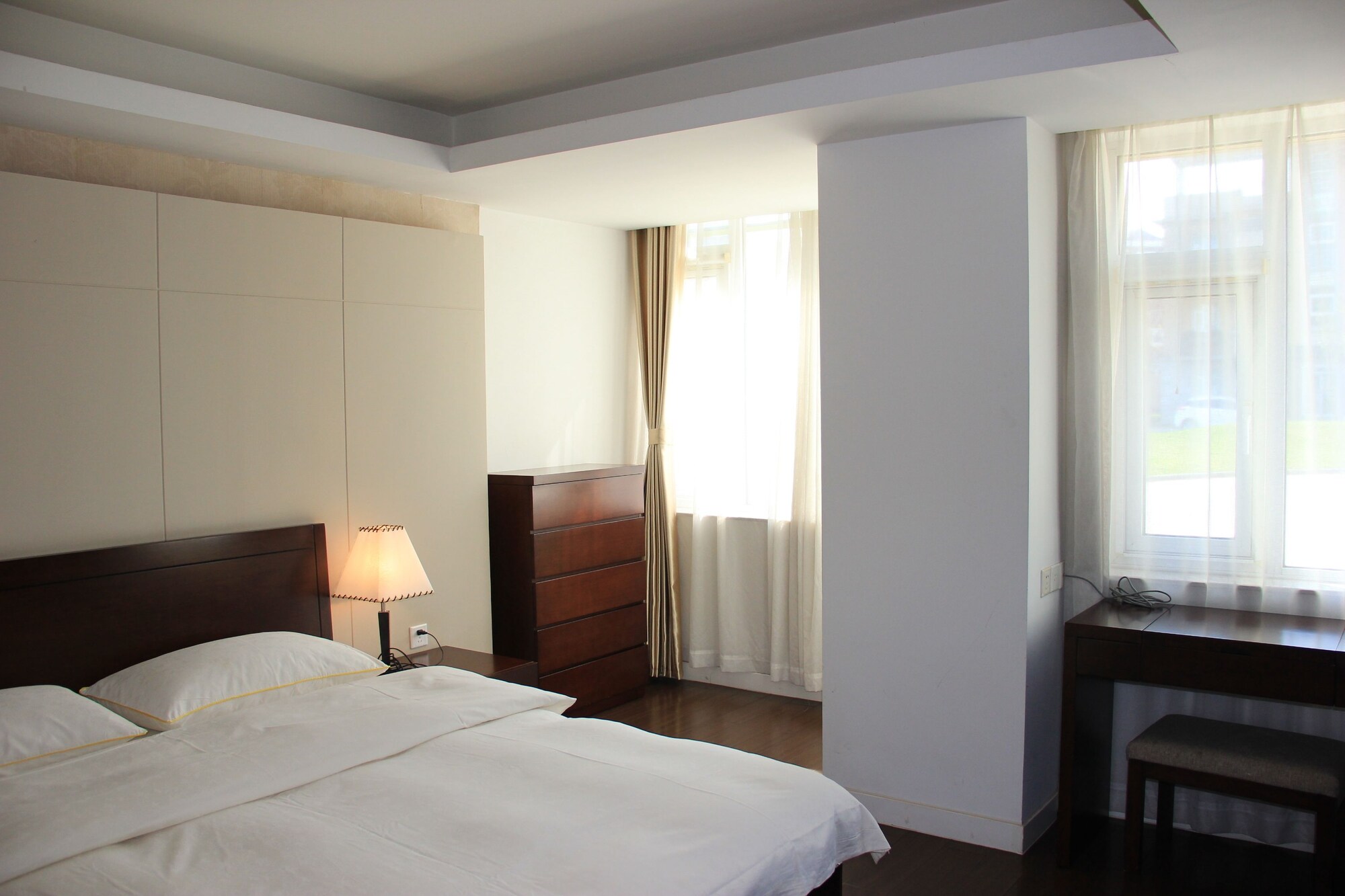 COMFORT, SUITE