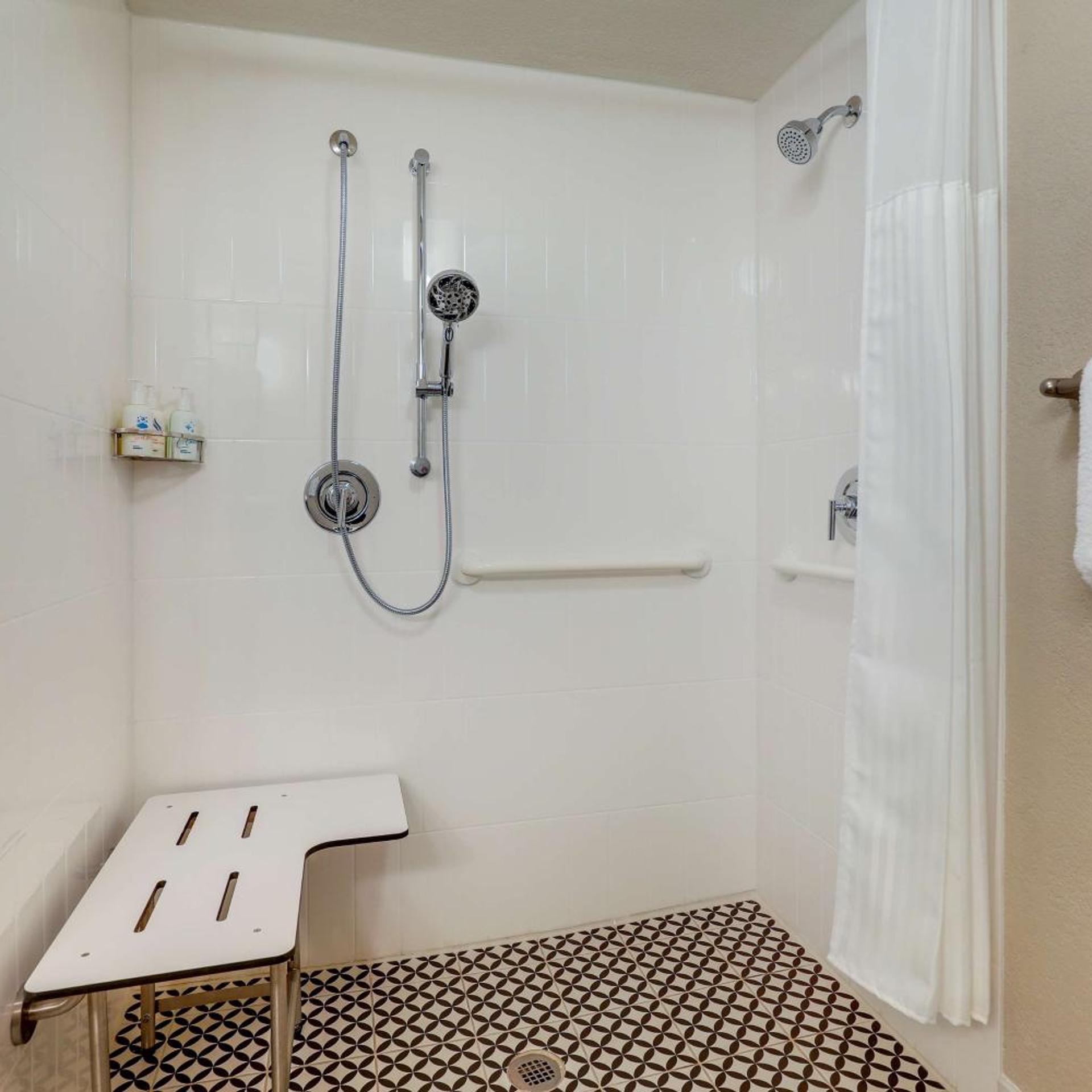 غرفة بسرير كينج لذوي الإعاقة، Sonesta Select Scottsdale At Mayo Clinic Campus 18/18