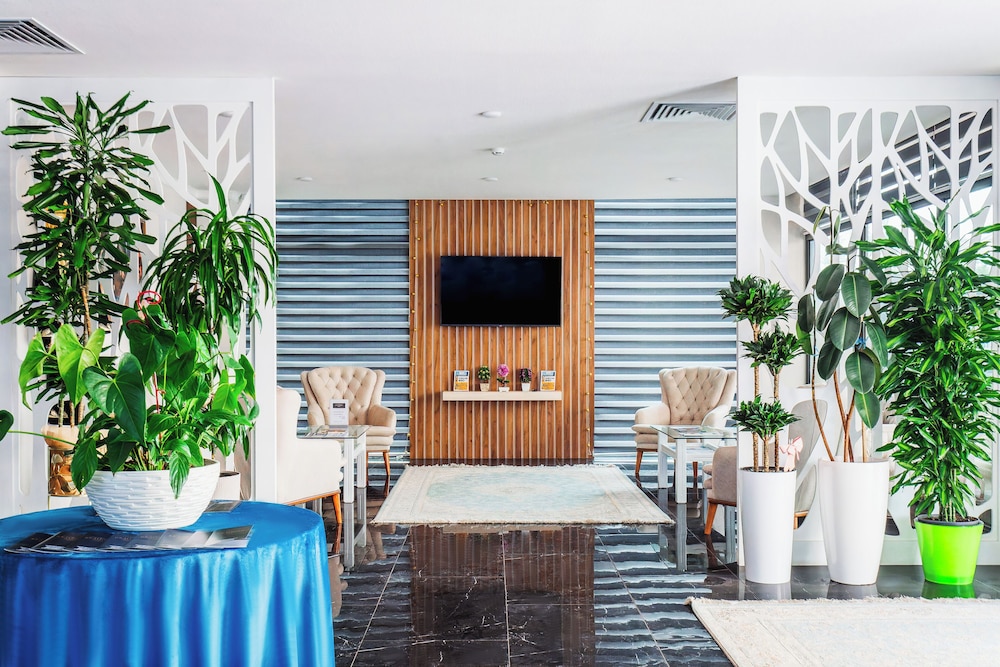 Rich Park Hotel 20/24