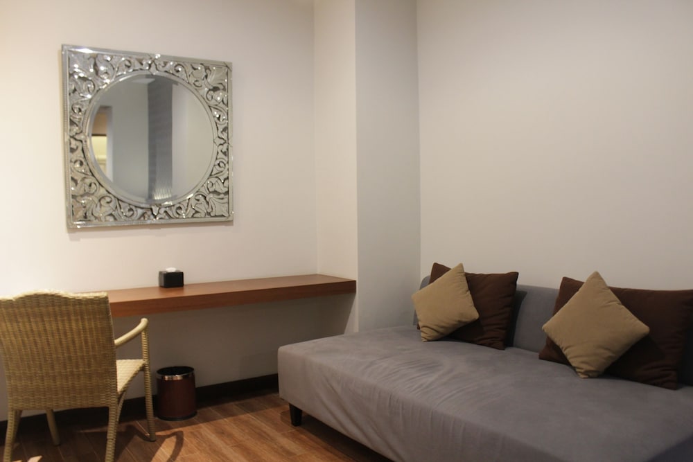 Grand Whiz Hotel Nusa Dua 54/75