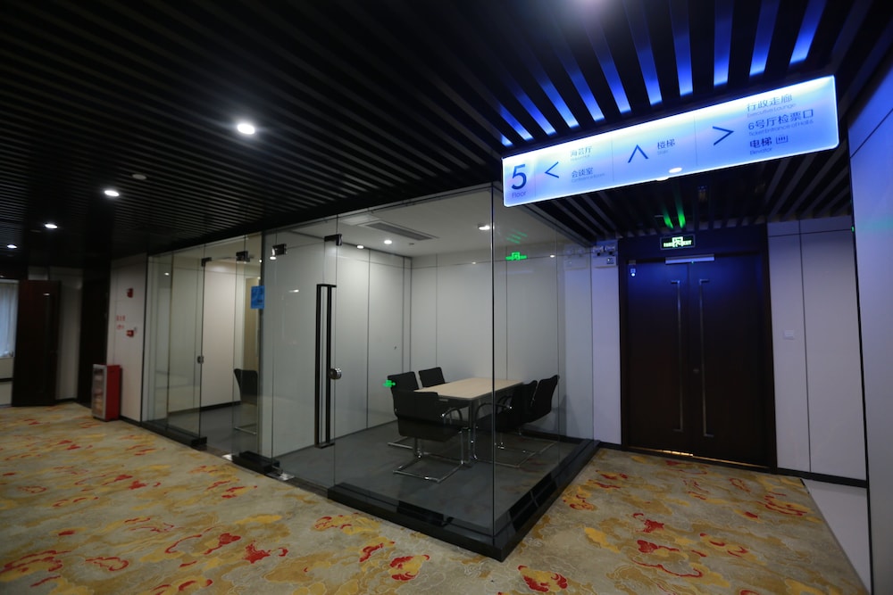 Guangzhou Seaman's Club 36/63