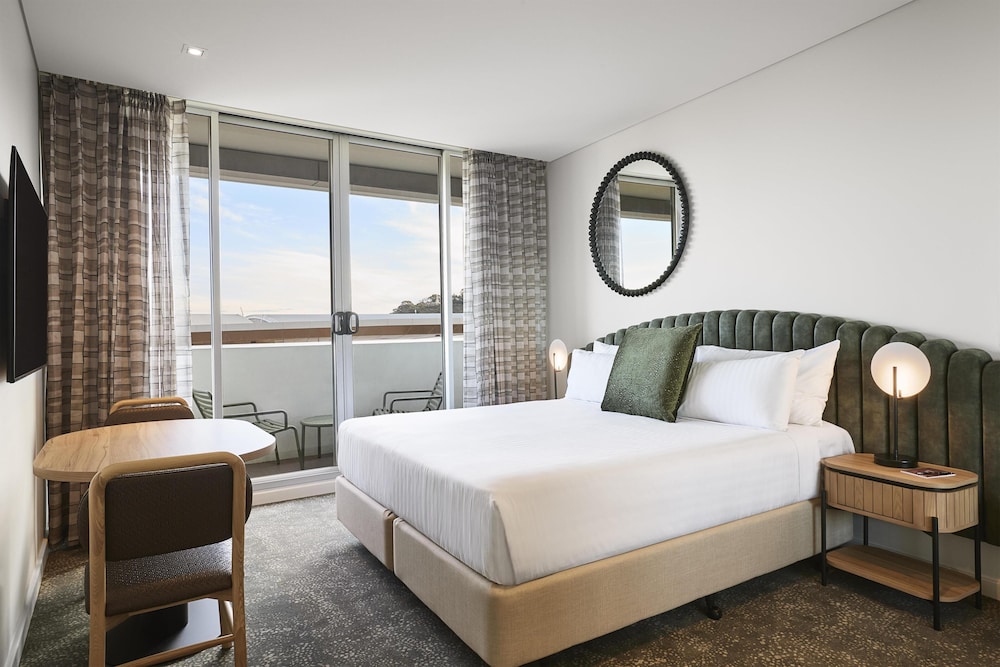 Renovated, Premier, Studio, King Bed