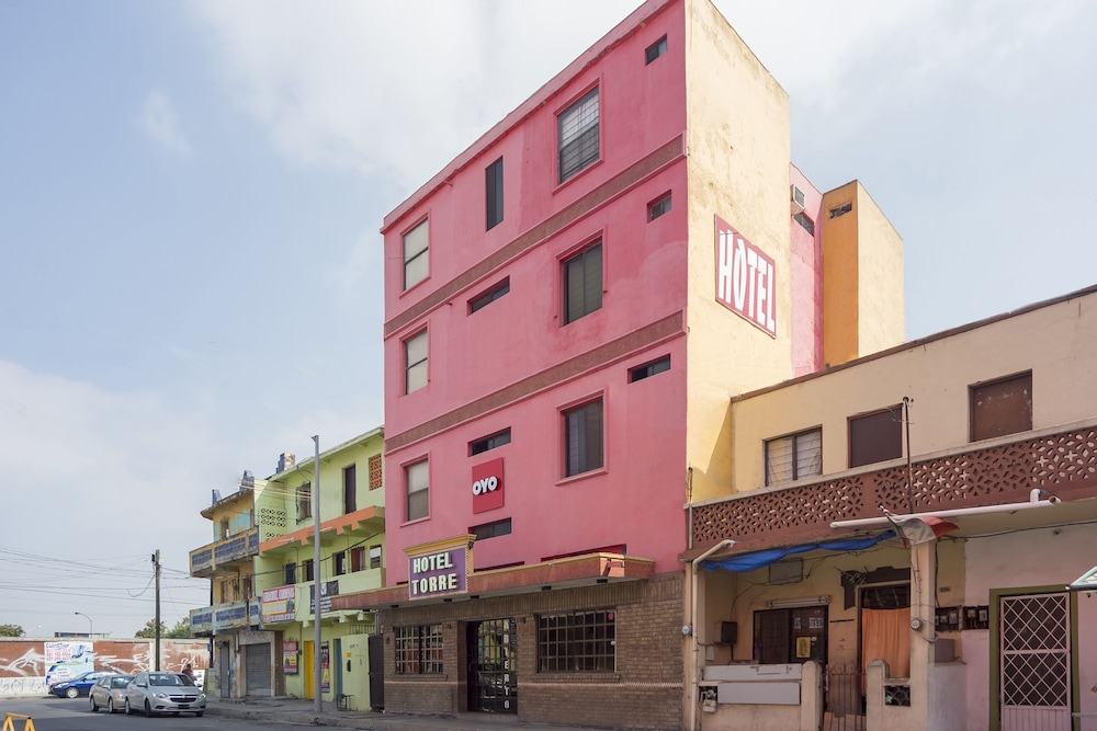 OYO Hotel Torre 2/21