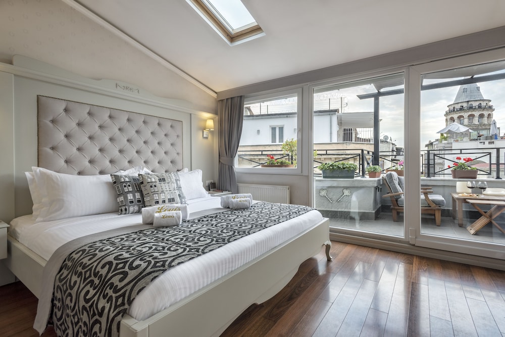 Louis Appartements Galata 7/43