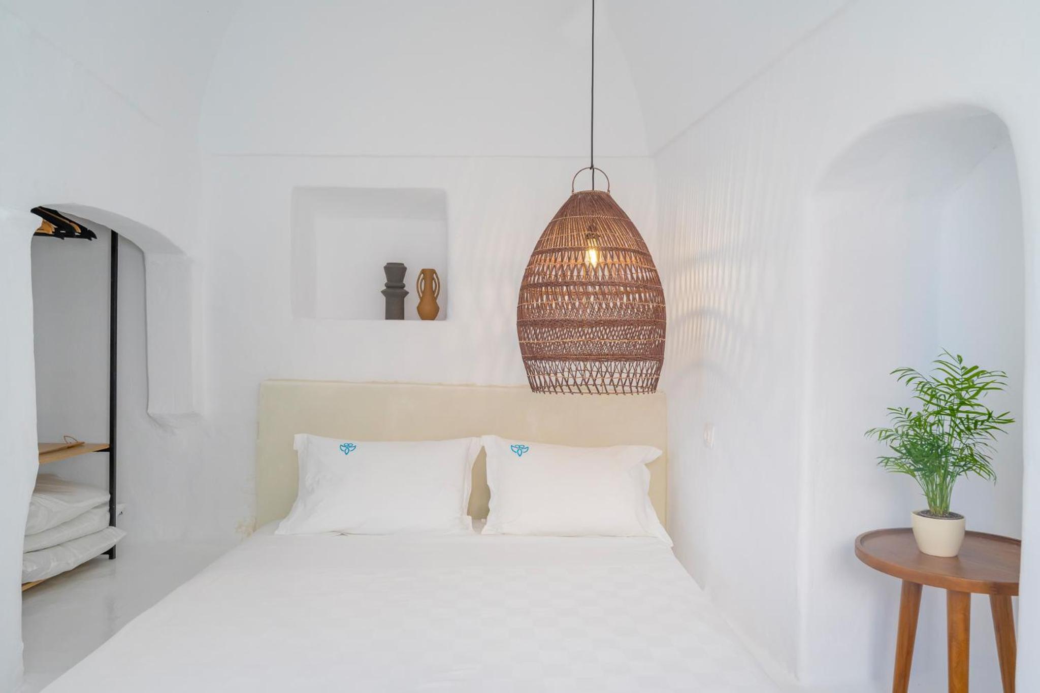 Superior, Suite, Caldera View, Plunge Pool