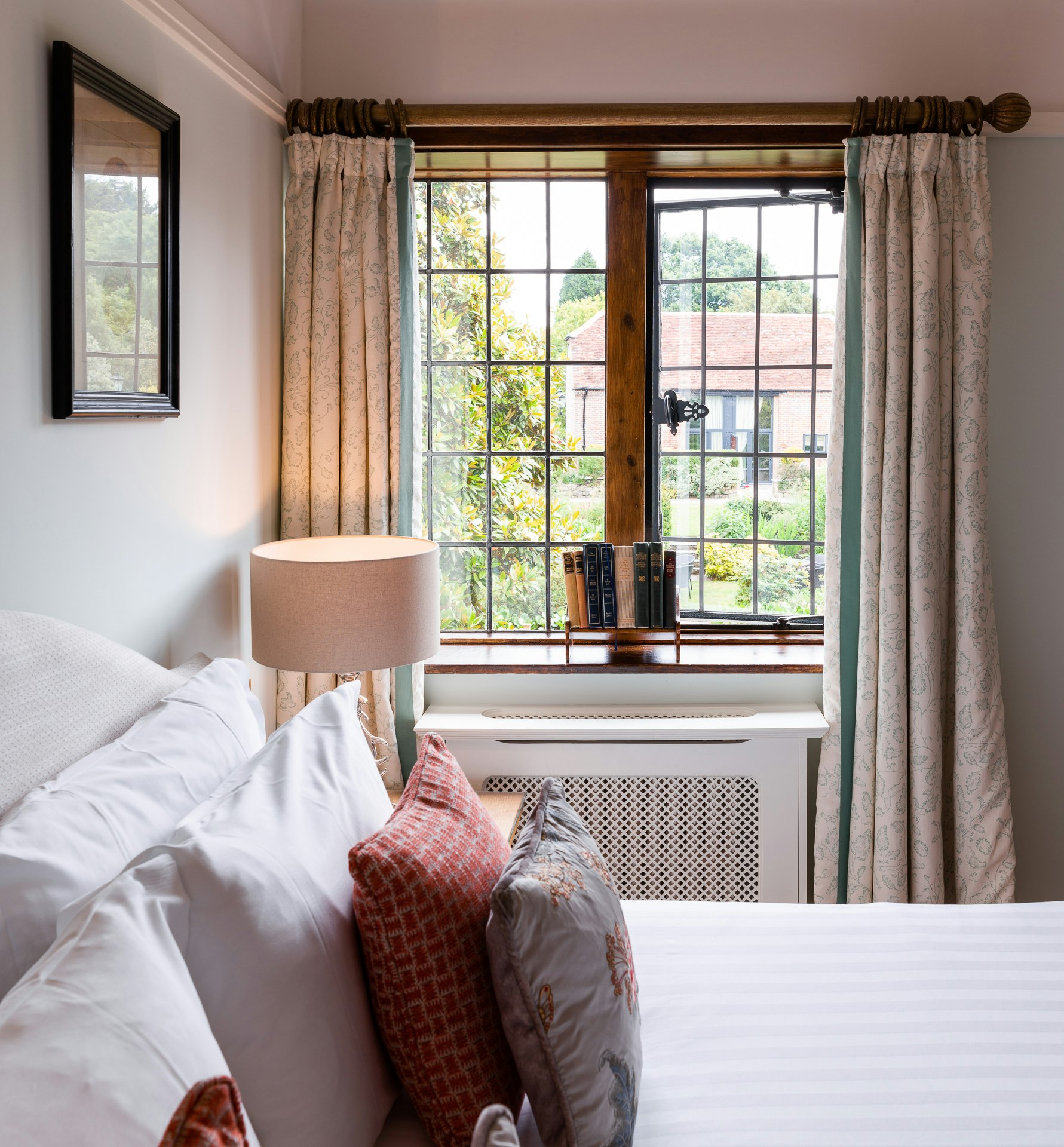 The Montagu Arms Hotel 4/36
