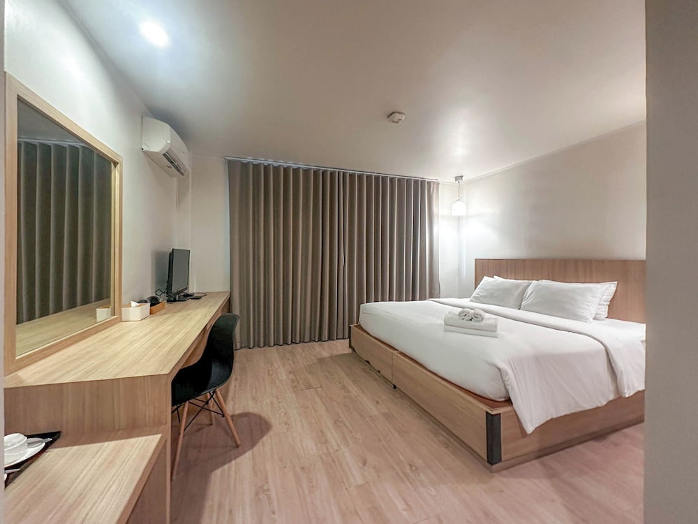 SUPERIOR, DOUBLE BED