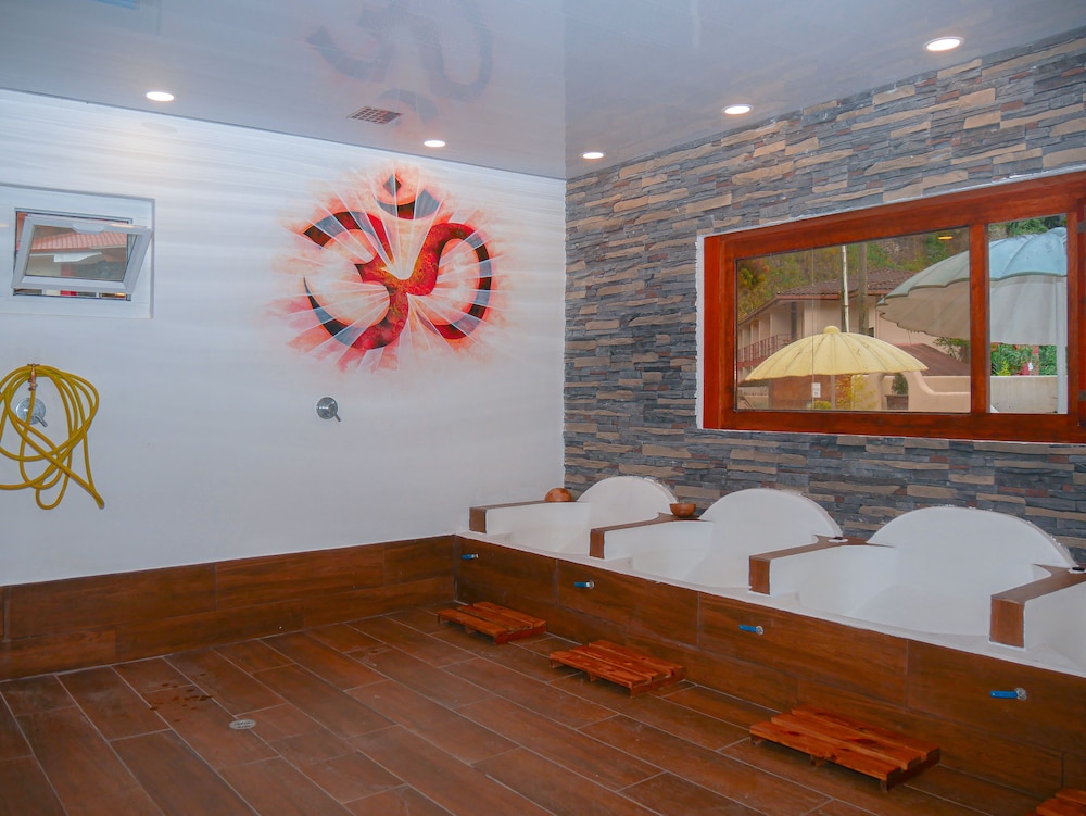 Sangay Spa Hotel 5/50