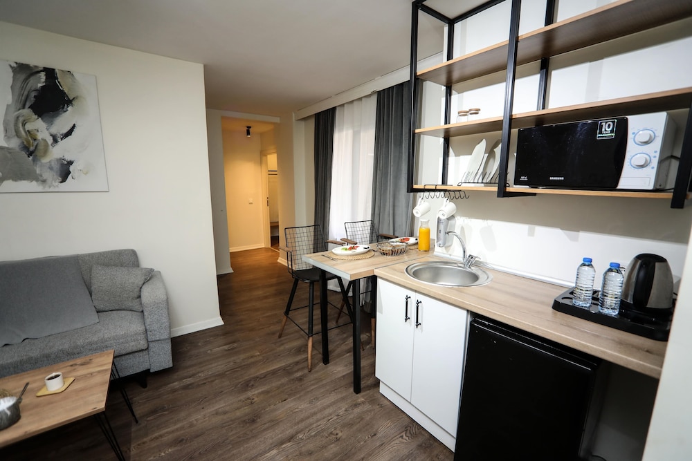 Arkem 1 Hotel 37/55