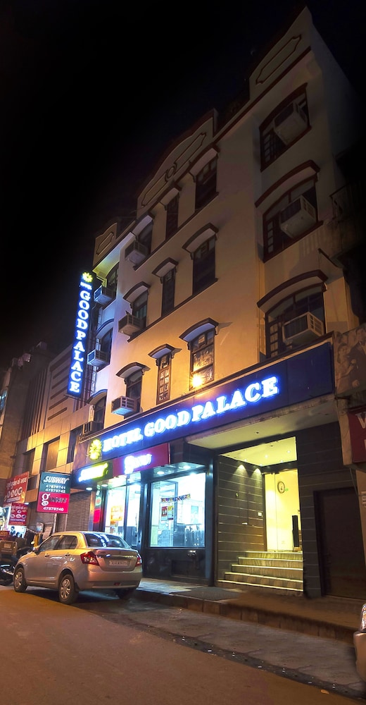 Good Palace 1/44