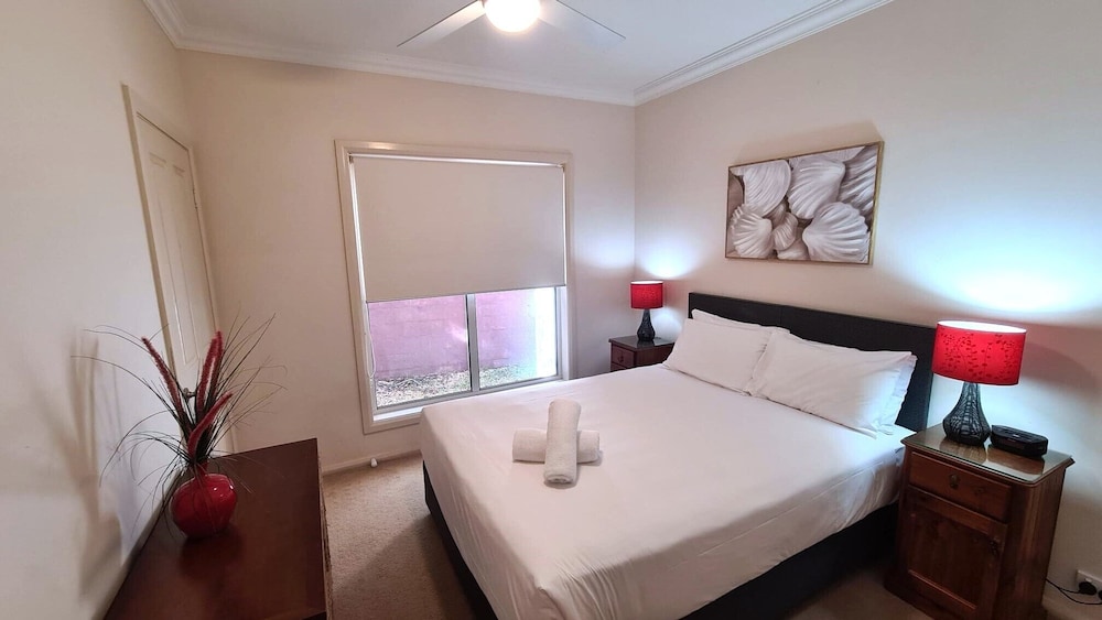 Mercure Lake Macquarie Raffertys Resort 17/74