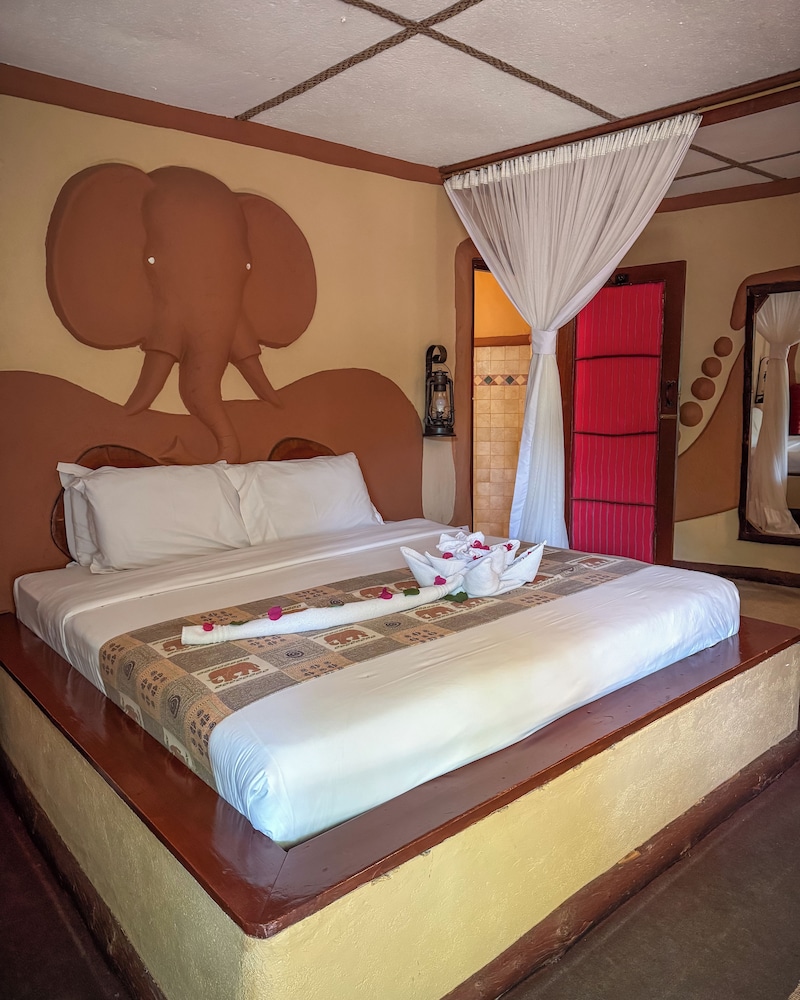 Amboseli Sopa Lodge 8/54