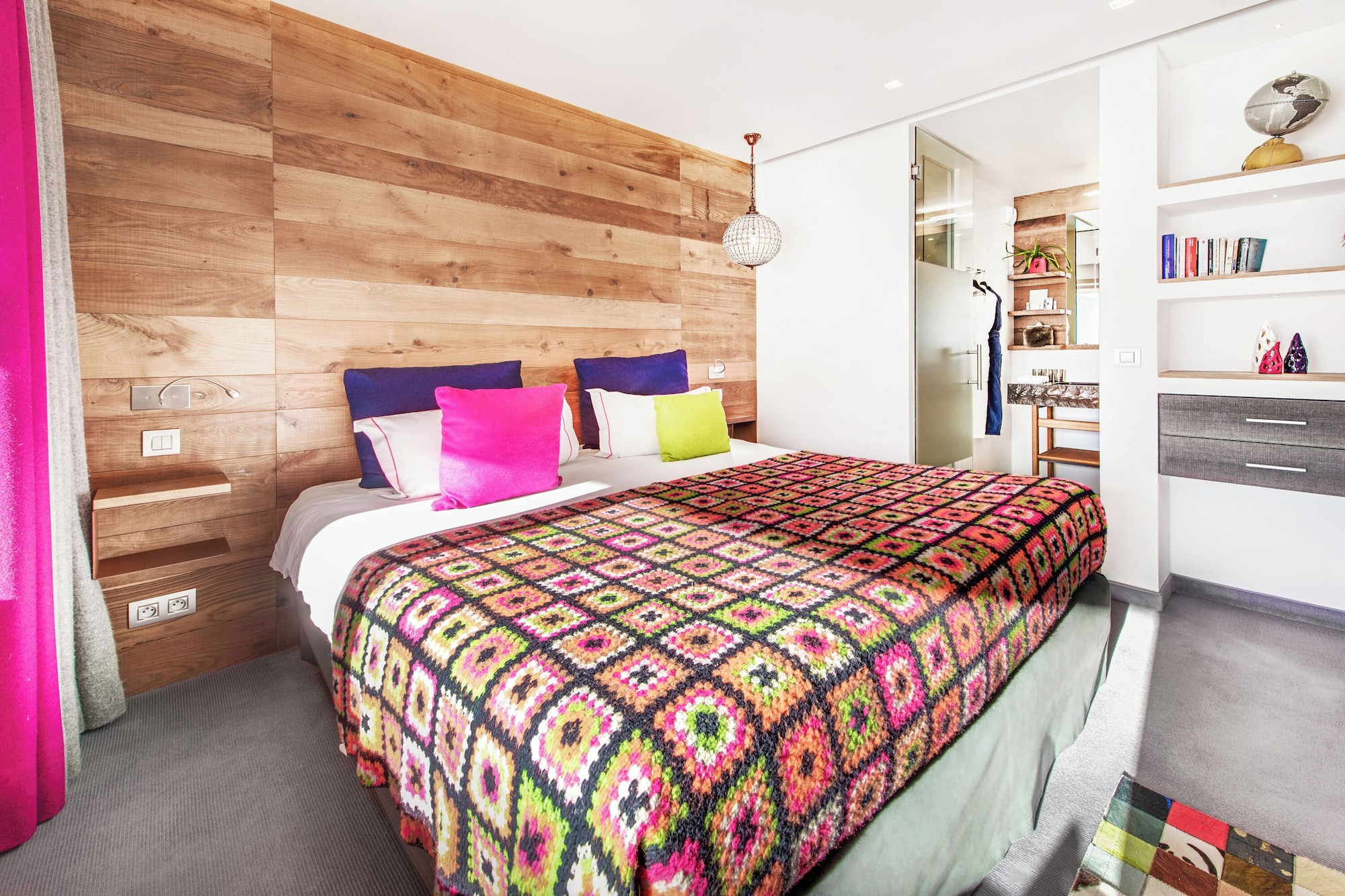 Room, Triple, 1 Queen and 1 Single Bed, Xl