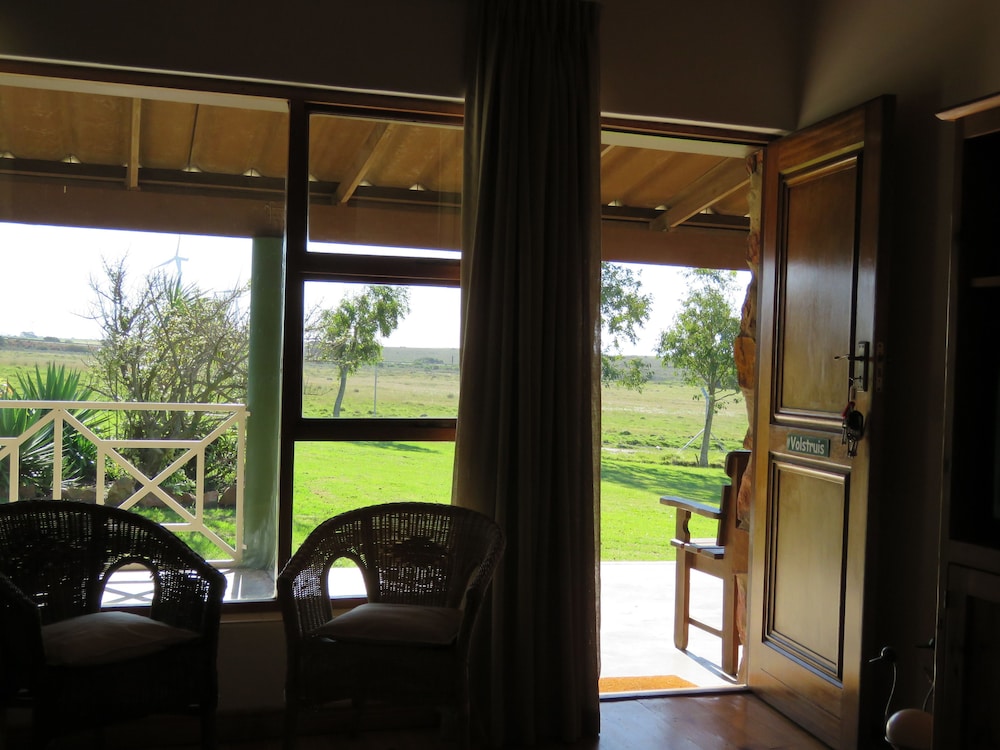 Mentors Country Estate 46/47